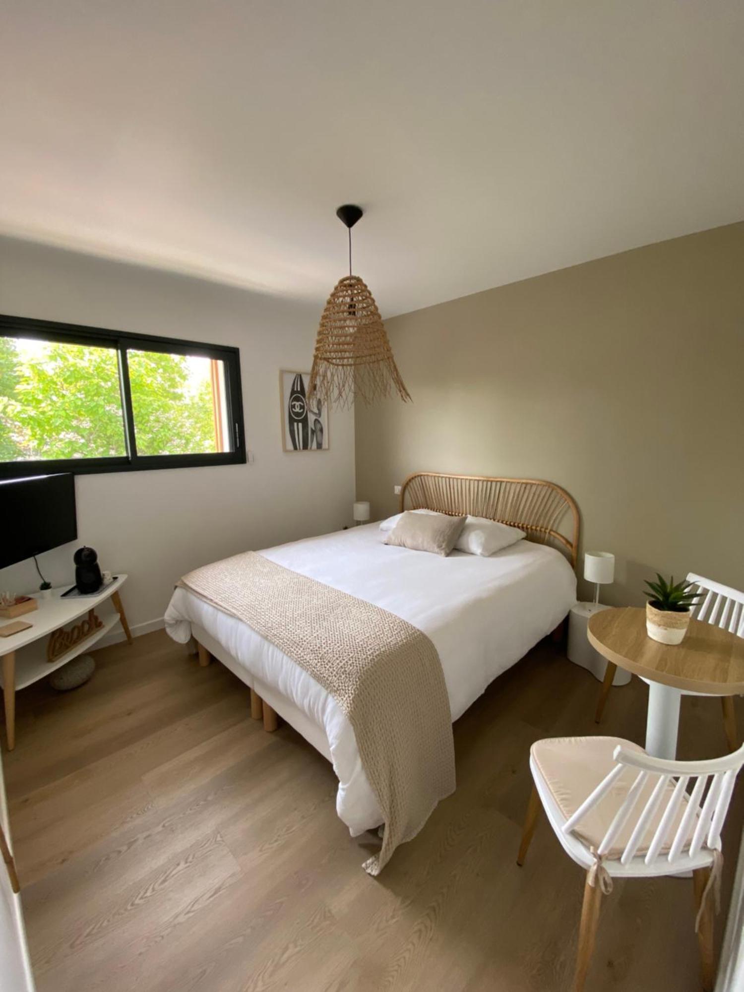 Chai Nous - Chambres D'Hotes A 500M Du Bassin Ares Exterior foto